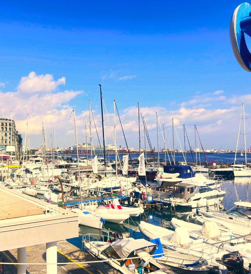 شقة Residenza Borgo Marinaro نابولي المظهر الخارجي الصورة